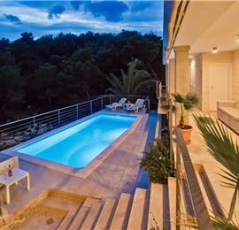 Luxury 6 Bedroom Seafront Villa with pool and Separate Apartment along Secluded Beach near Hvar Town, Sleeps 10-12